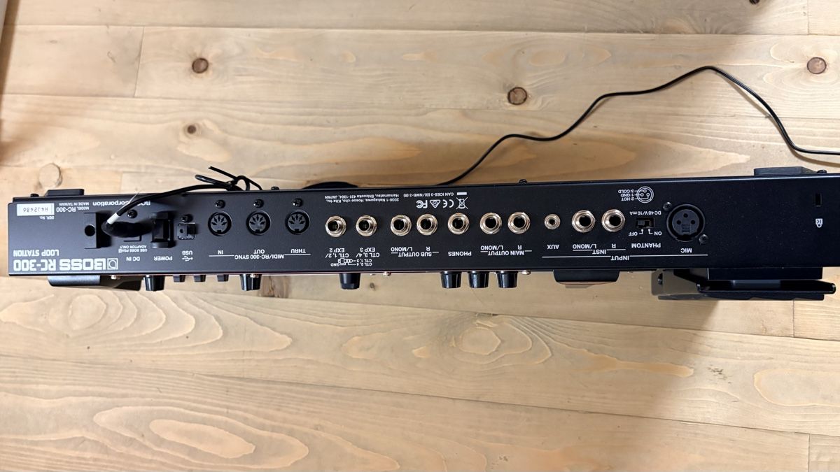 Boss Strumenti musicali: BOSS RC-300 Loop Station – Usato da Wattwil venduto da macuser03 2