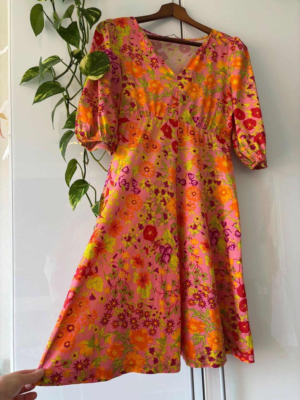 Max Mara Kleider: MAX MARA WEEKEND Kleid mit Blumenmuster – Gebraucht aus Zürich von missmodernage