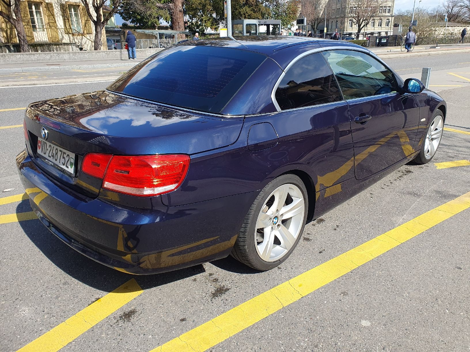 BMW Autos: BMW 330I INDIVIDUAL – Gebraucht aus Yverdon-les-Bains von cmilo80 2