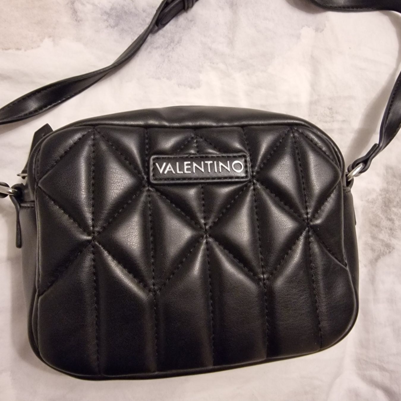 Valentino Borse da donna: Valentino Tasche – Nuovo (secondo la descrizione) da Obergösgen venduto da Neluandi