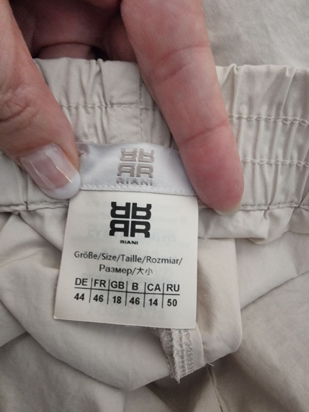 Riani Pantaloni: RIANI Damenhose (Gr. 44) – Usato da Zumikon venduto da chv_w96q 6