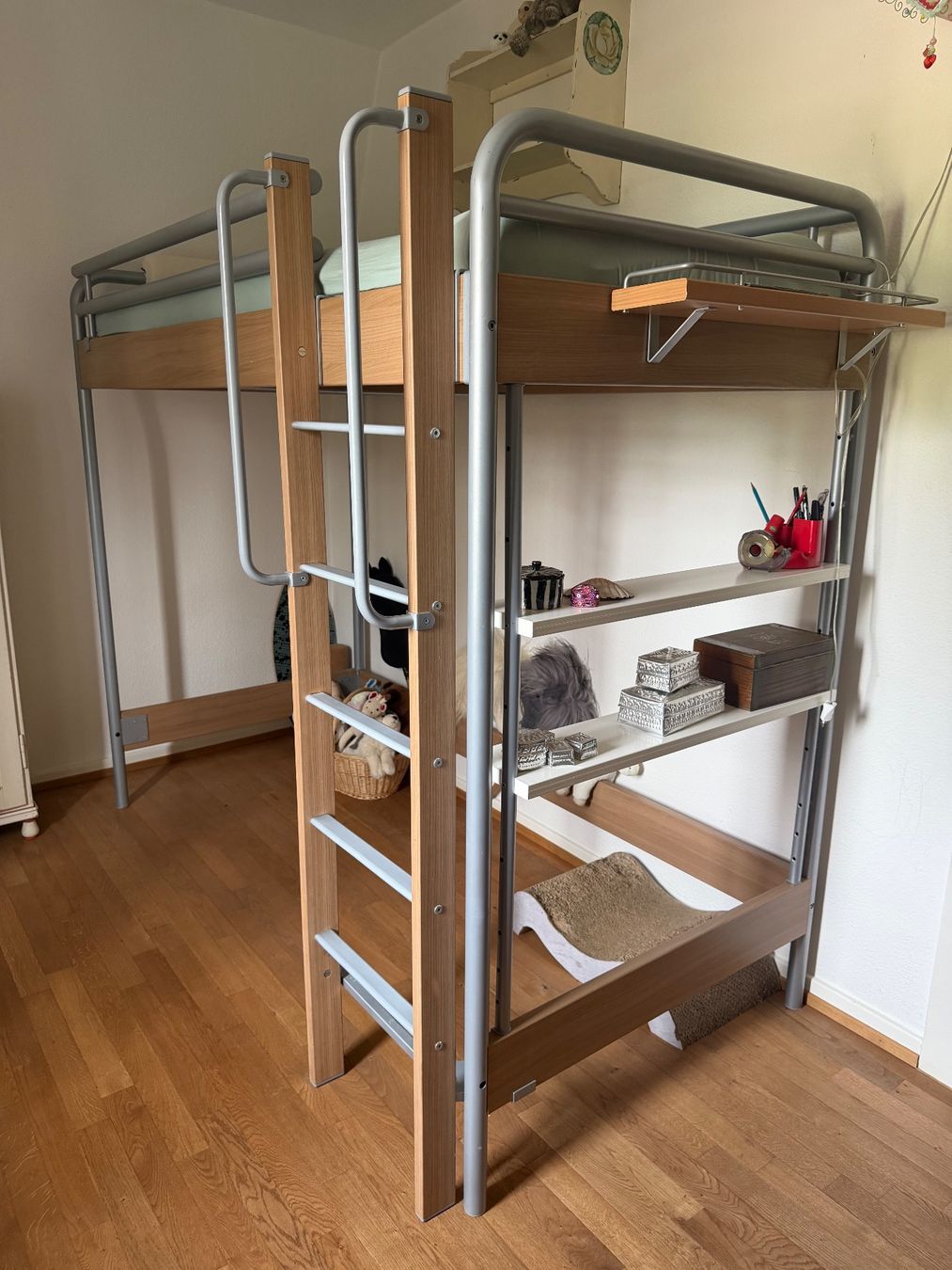 Lits: Hochbett 90 mal 200 – D'occasion à Zürich par Danijar7