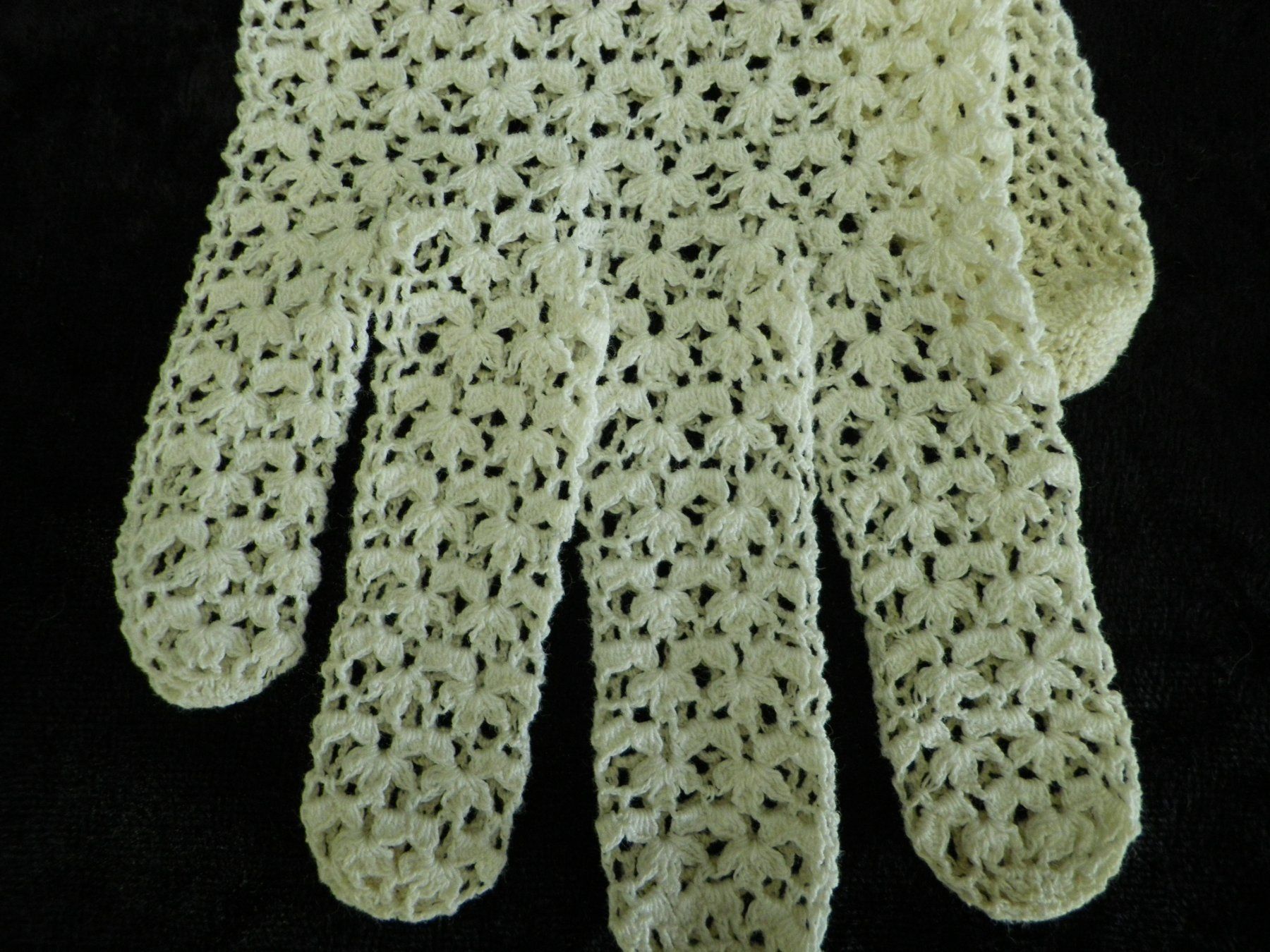 Guanti & manicotti: Vintage / Rockabilly Handschuhe – Usato da Reinach BL venduto da Annodomini 1