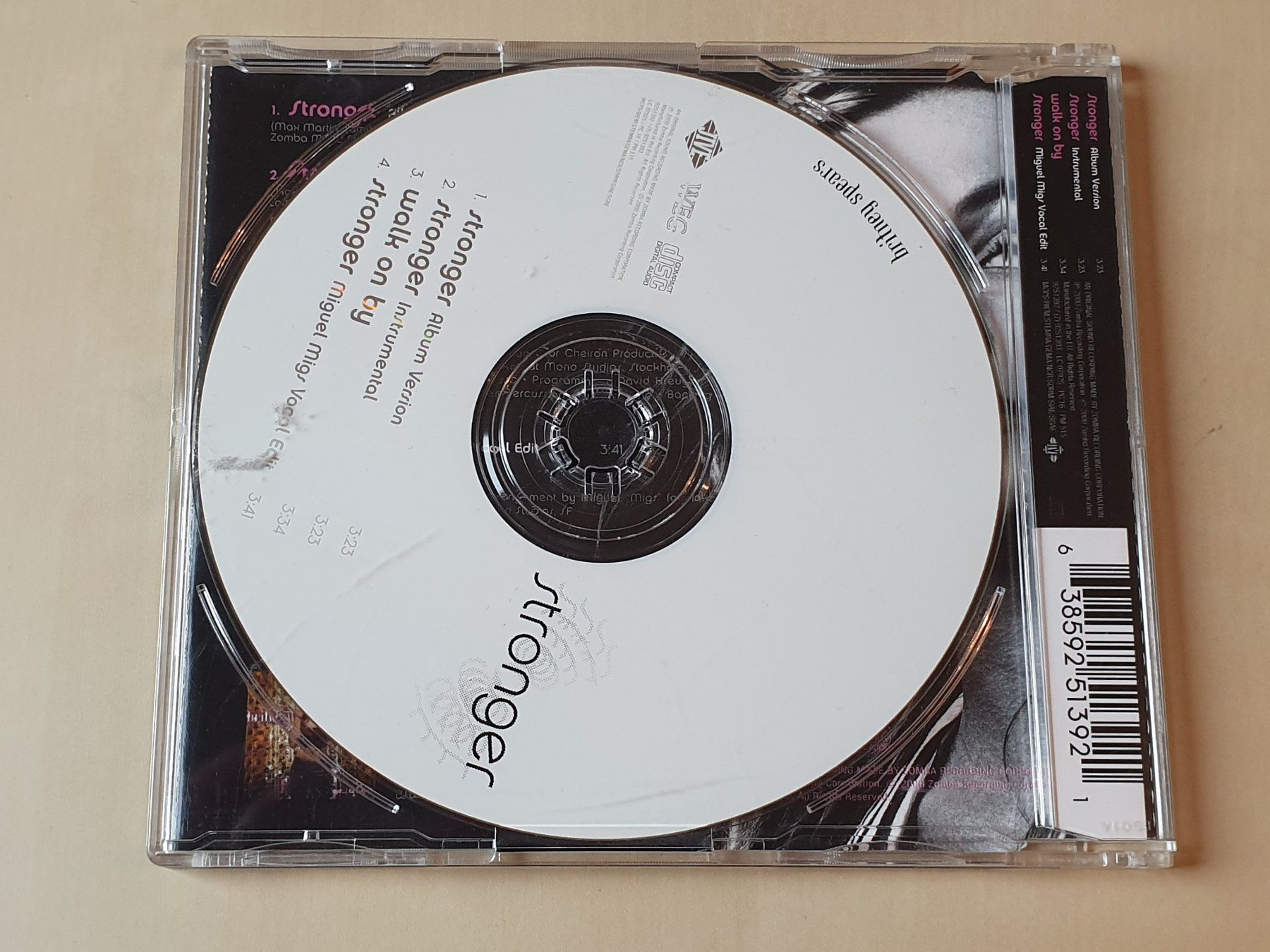 CD: Britney Spears Stronger – Usato da Stansstad venduto da collectorsshop 1
