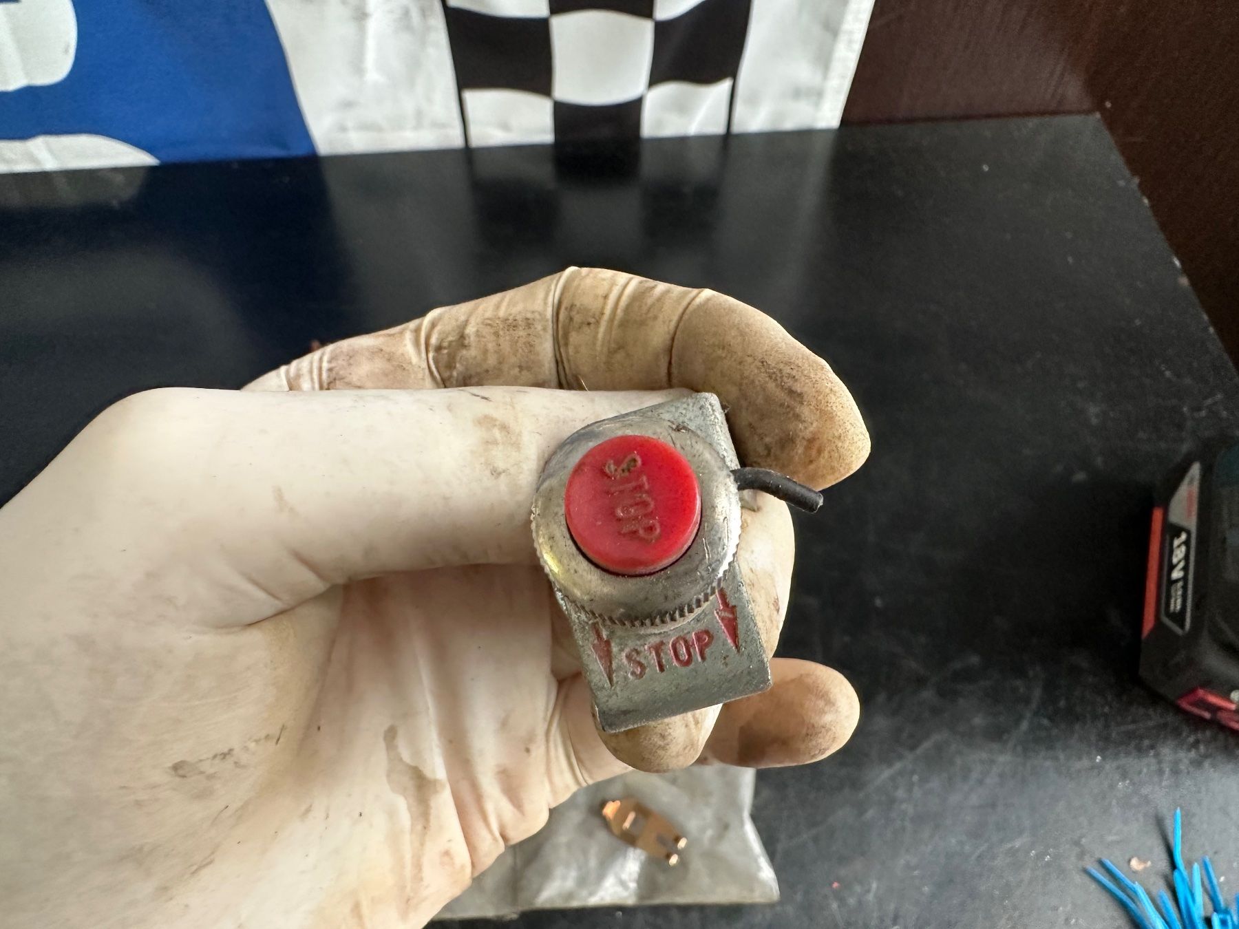 Interruttori: 5x Vintage Schalter / anciens interrupteurs – Usato da Courtételle venduto da claude41 6