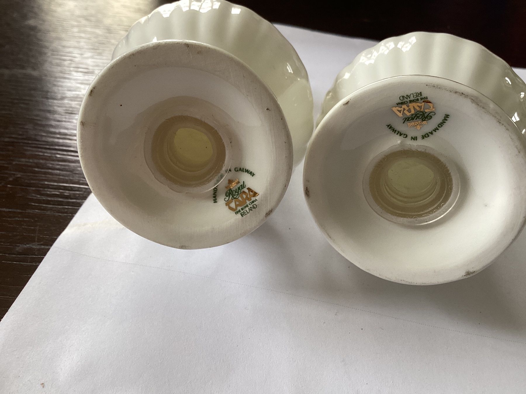 Set di piatti: Tara salt & Pepper holders Ireland – Usato da Bursinel venduto da don_ccb9 3