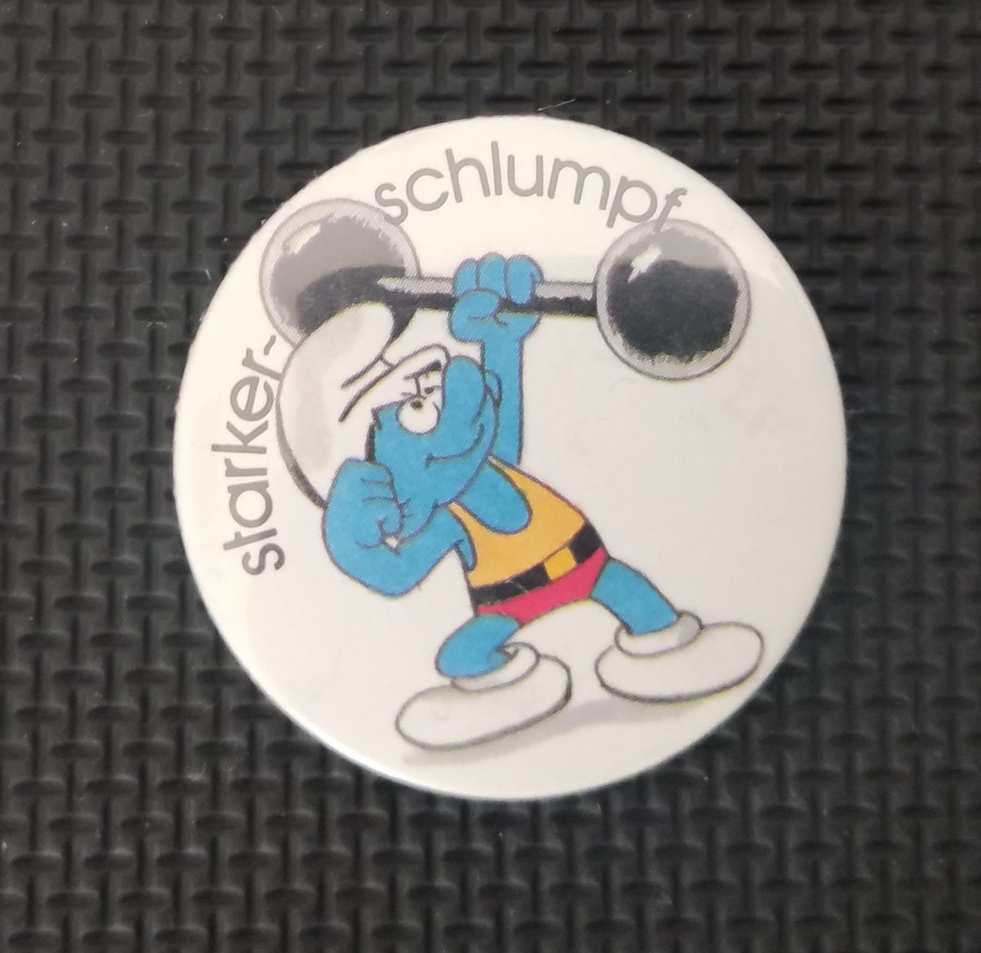 Spille & Fermagli: Schlumpf Broschen – Usato da Chur venduto da Nisami 3