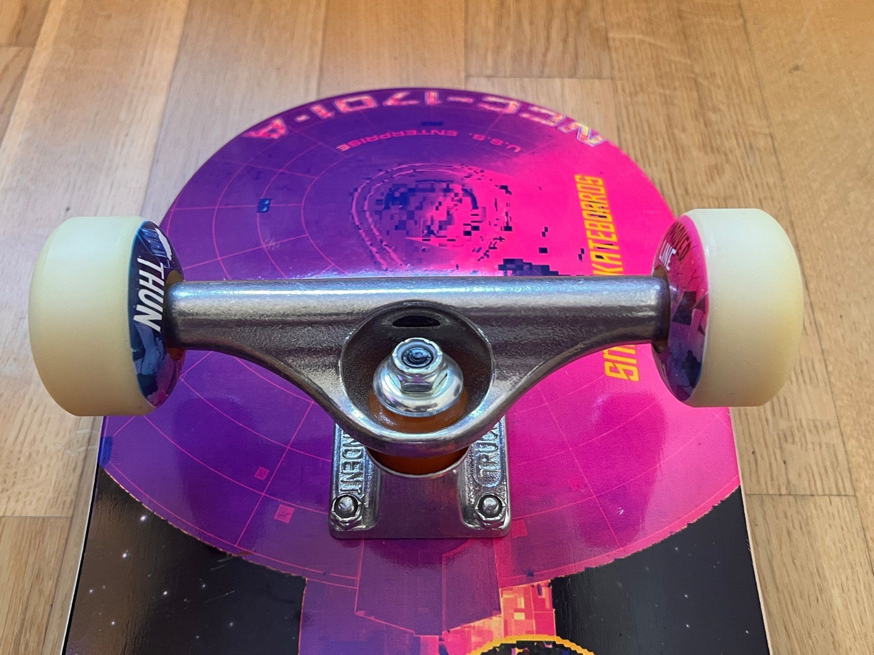 Skateboards: Word Skateboard Professional – Nuovo (secondo la descrizione) da Dietwil venduto da deneb26 2