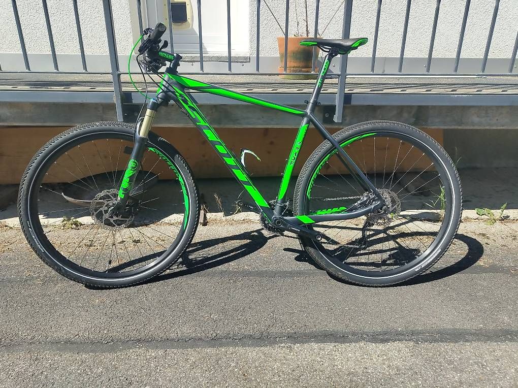 Scott Velos: Vélo VTT scott Scale 950 – Gebraucht aus La Neuveville von jonas.B_ski