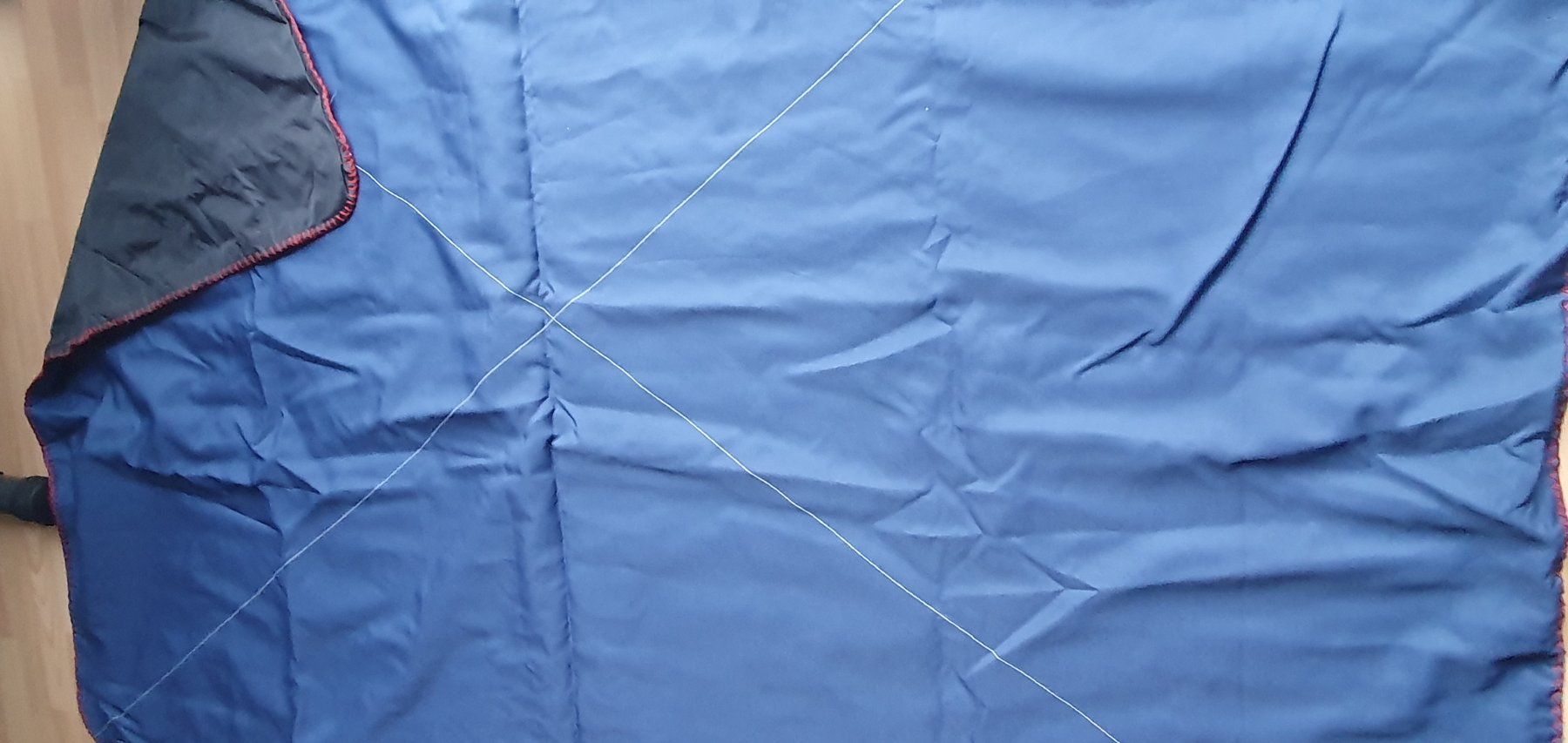 Ikea Coperte: Picknickdecke blau mit wasserabweisender Rückseite – Usato da Auw venduto da beretta1966 3
