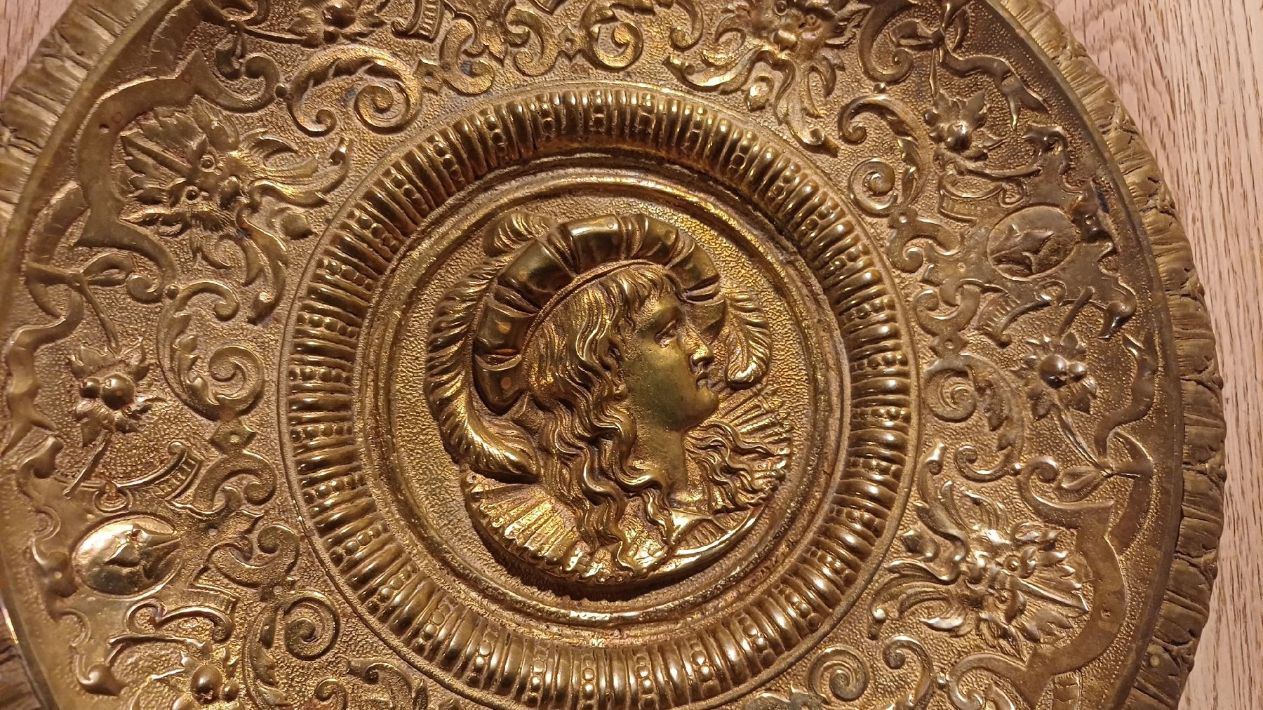 Piatti: Schöner Wandteller  – Usato da Flawil venduto da Naphtali