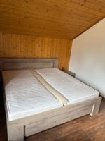 Doppelbett 180x200