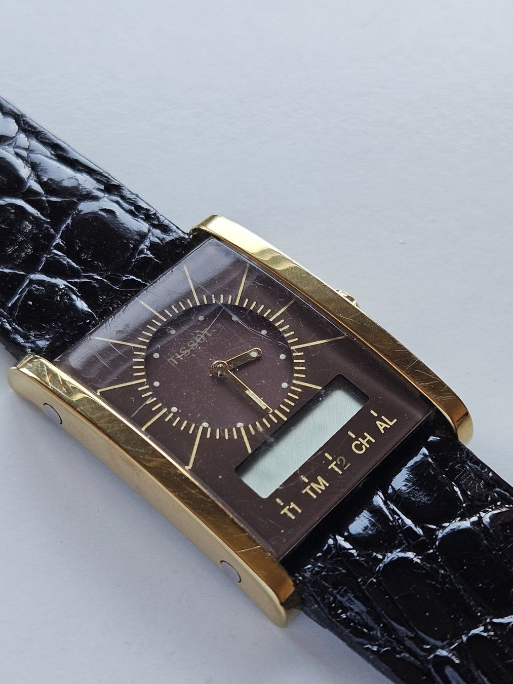 Tissot Uhren: 7 Tissot Two Timer braun Quartz – Gebraucht aus Berikon von mmm21 1