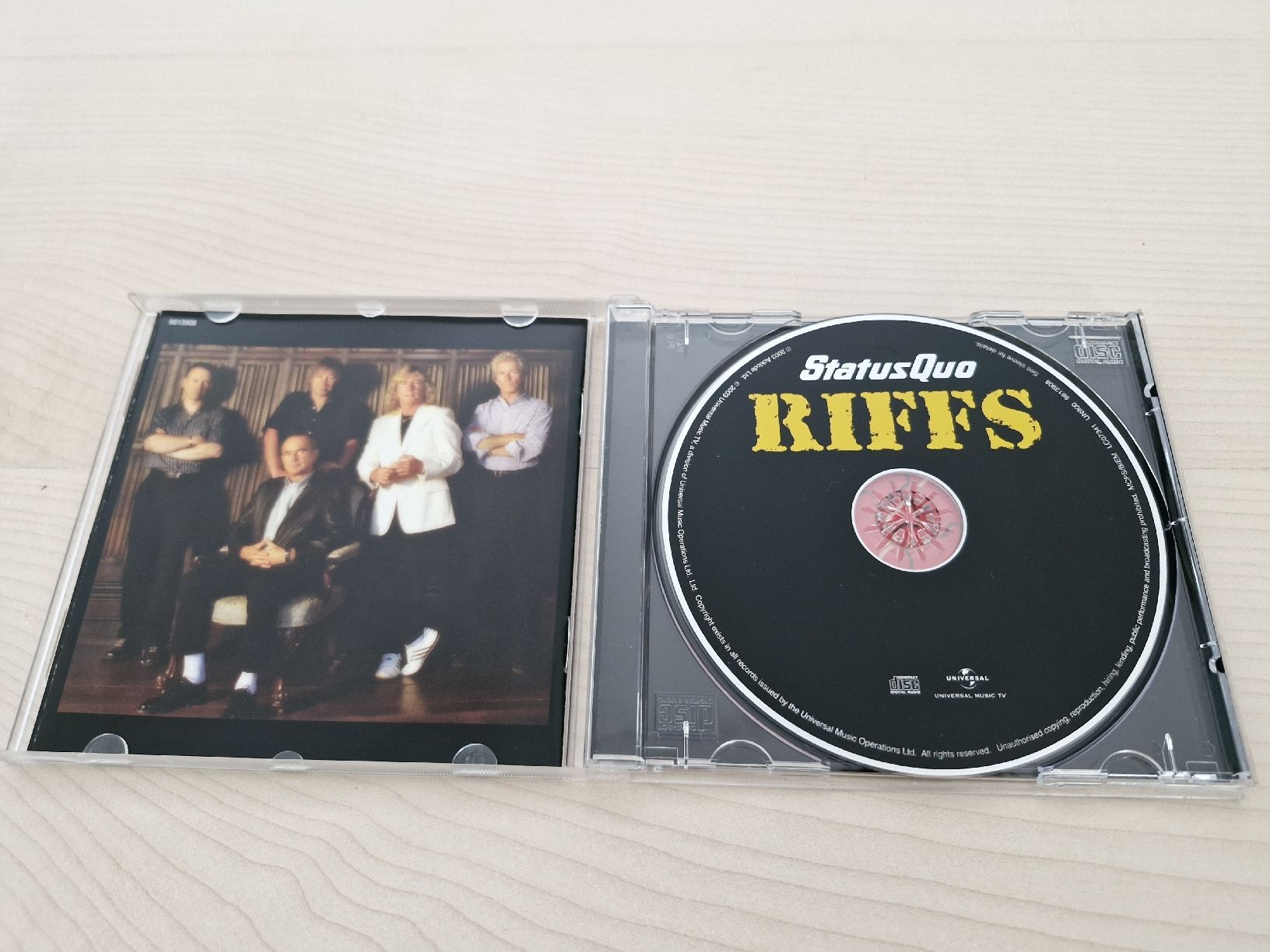 CD: Status Quo Riffs CD neuwertig – Usato da Frauenfeld venduto da Kasico 4