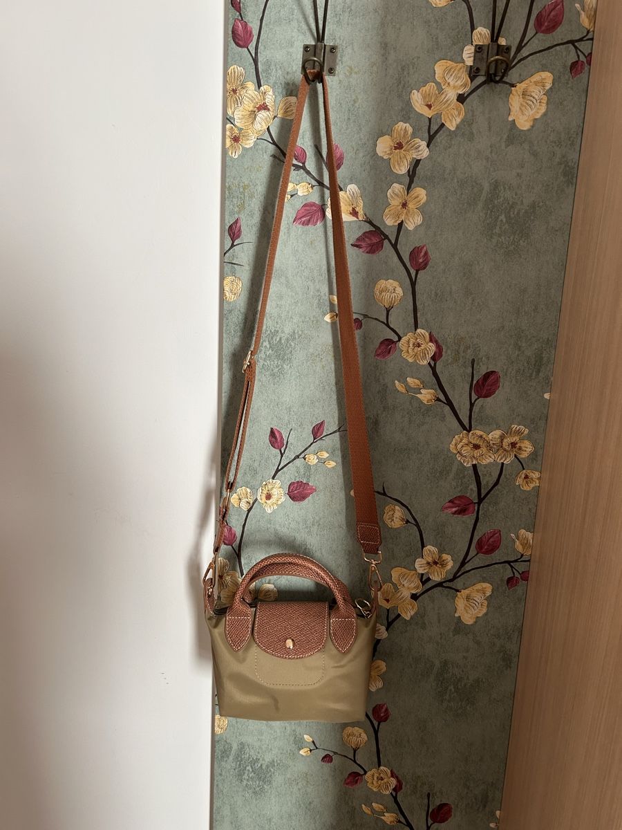 Sacs femmes: Umhängetasche – Neuf (Voir description) à Richterswil par solisoli5 2