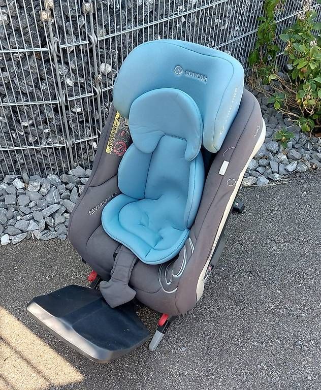 Auto-Kindersitze: Concord Reverso PLUS (Isofix) – Gebraucht aus Eschenbach SG von ms2067