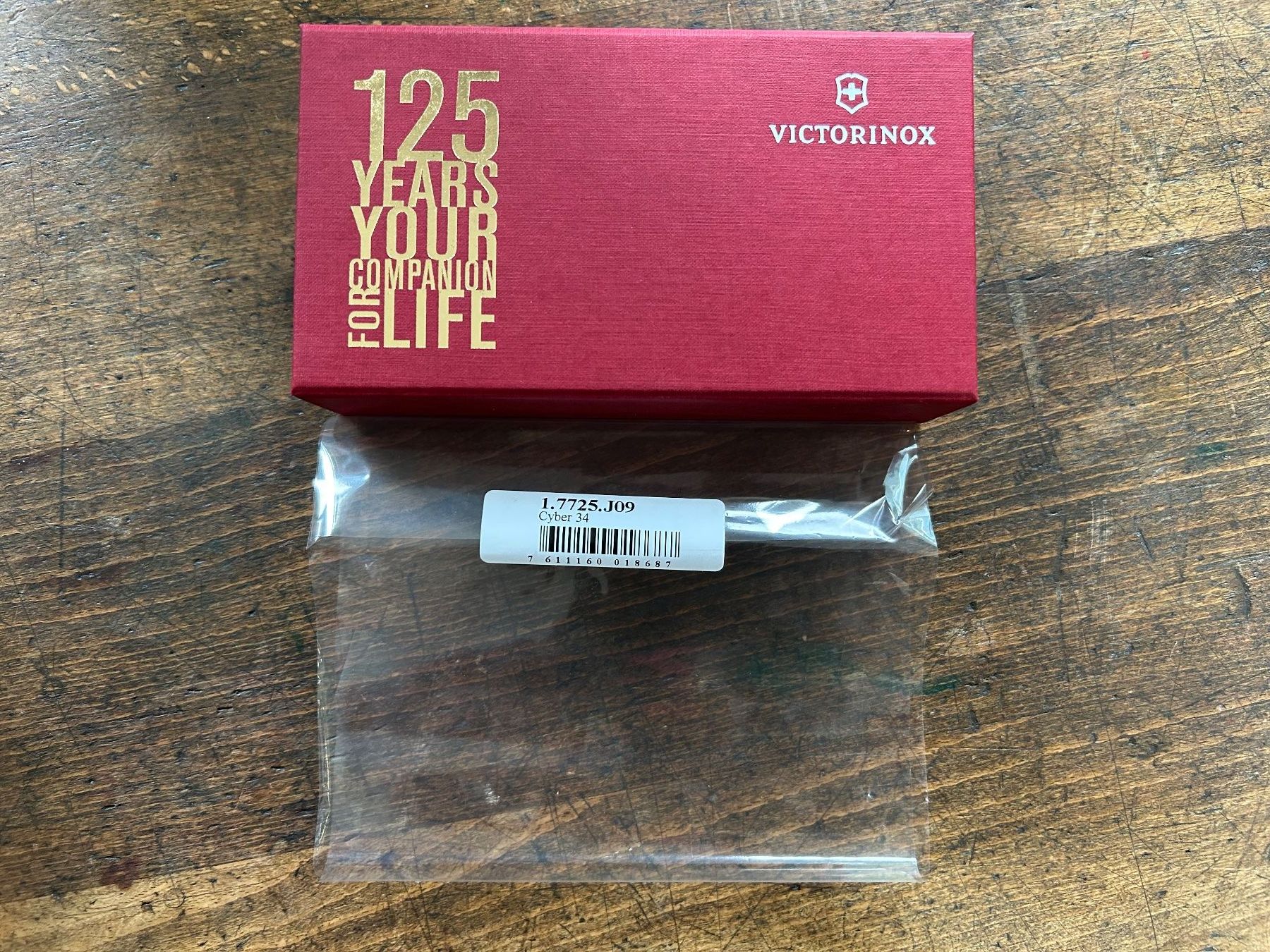 Victorinox Coltelli tascabile: Victorinox 125 Jahre – Nuovo e nell'imballaggio originale da Aarau venduto da Tanichtis01 1