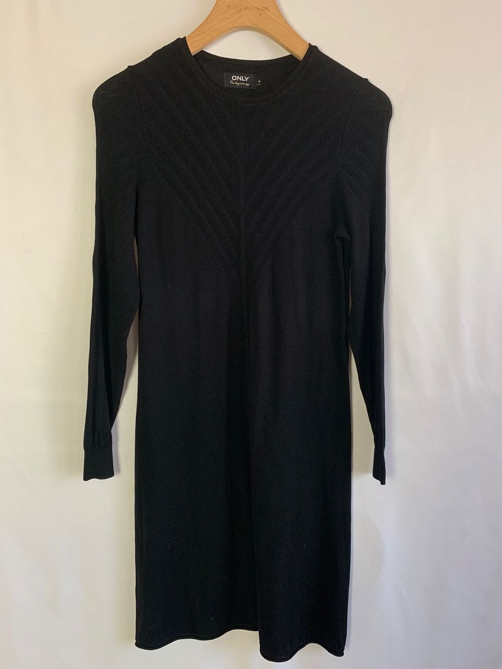 Only Vestiti: ONLY Strickkleid schwarz Gr. M – Usato da Gansingen venduto da per_h7lz