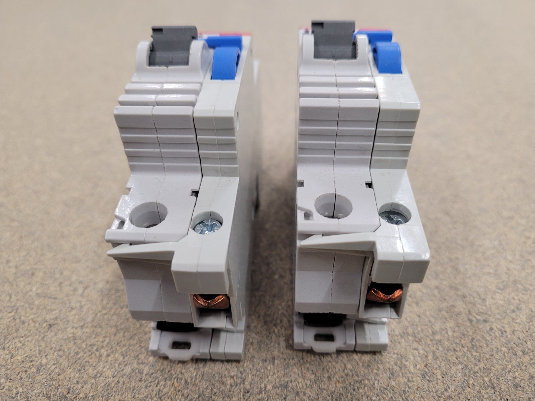 ABB Alimentazione elettrica: 2 Stück Sicherungen ABB LP1 C6 – Usato da Vitznau venduto da Night-Fire 1