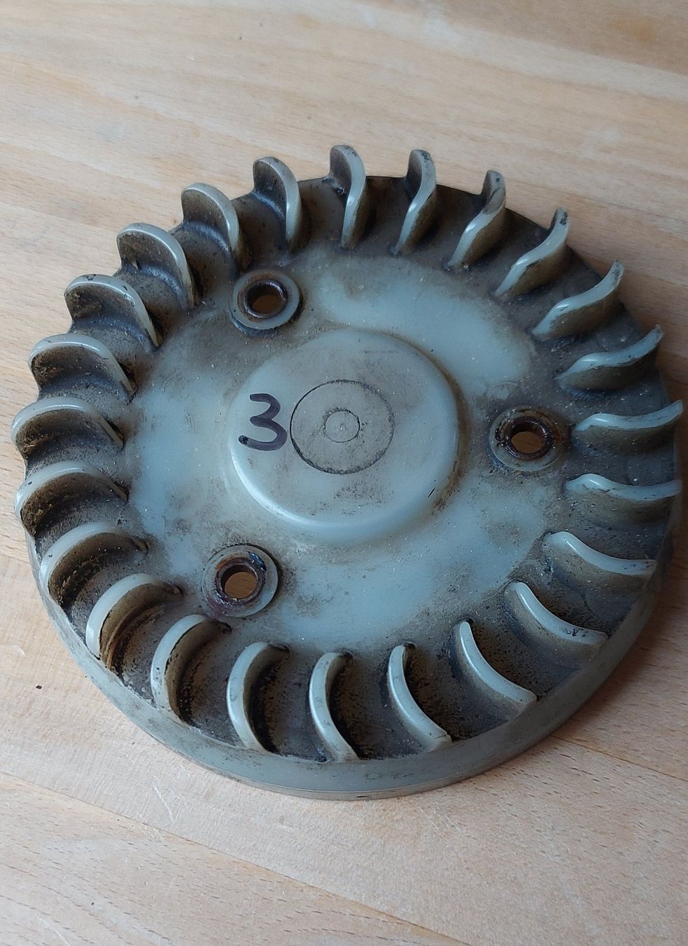 Pièces pour mobylette: Sachs 503 Lüfterrad Original 3 Mal – D'occasion à Trimstein par Highender01 4