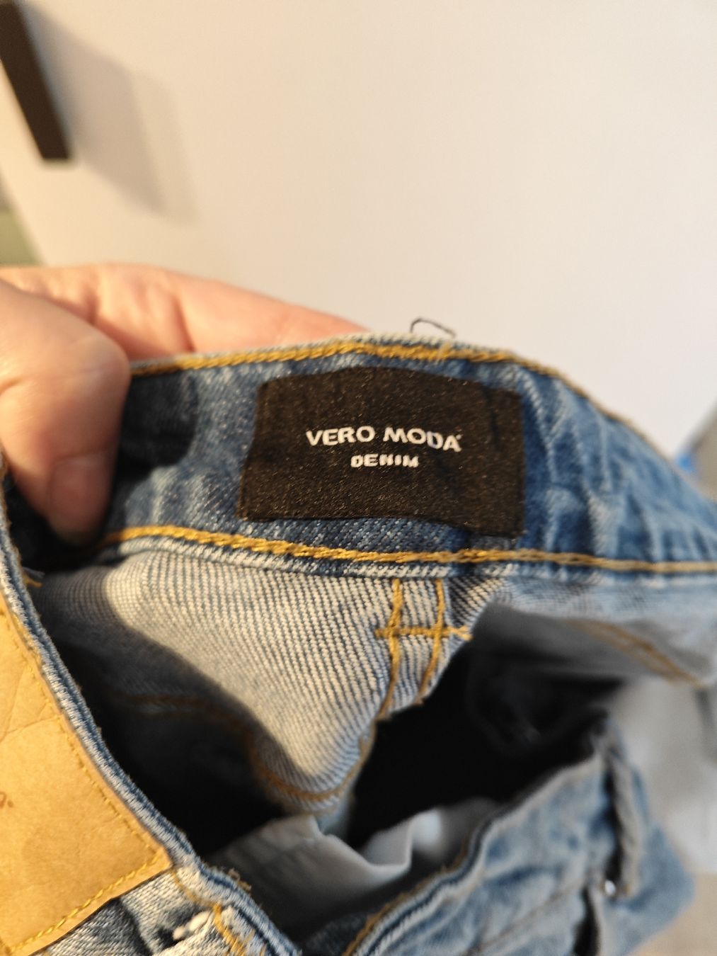 Vero Moda Jeans: Vero Moda Mom Jeans Gr. 30 – Nuovo (secondo la descrizione) da Glattfelden venduto da dan_6bdm 2