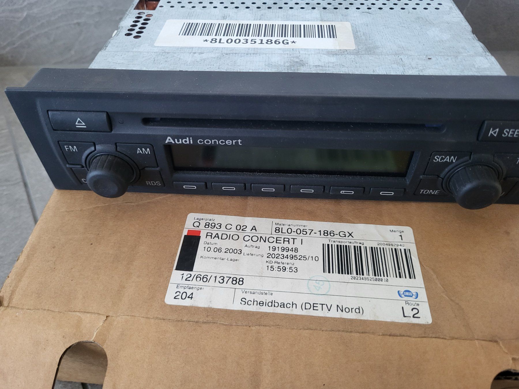 Radios: Auto Radio Audi Concert – Gebraucht aus Eschenz von Bicco1