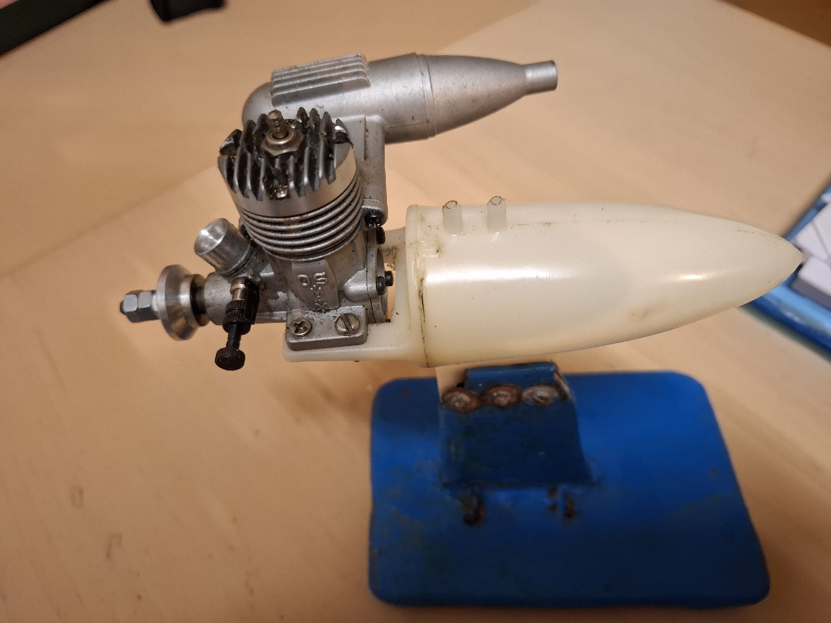 Motoren: Kleiner OS Motor mit Support – Gebraucht aus Altstätten SG von fbruderer 1