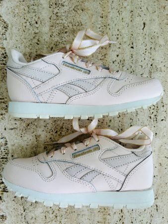 Reebok girls Mädchen sneakers Turnschuhe size 28 NEW in BOX