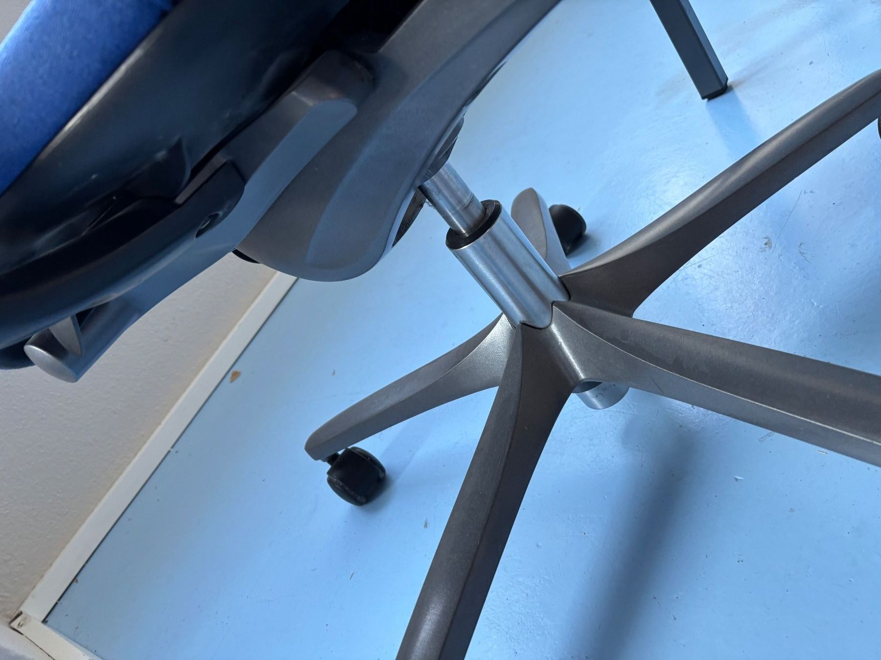 Stühle: 2 Bürostühle – Gebraucht aus Zürich von mar_hs6l 5
