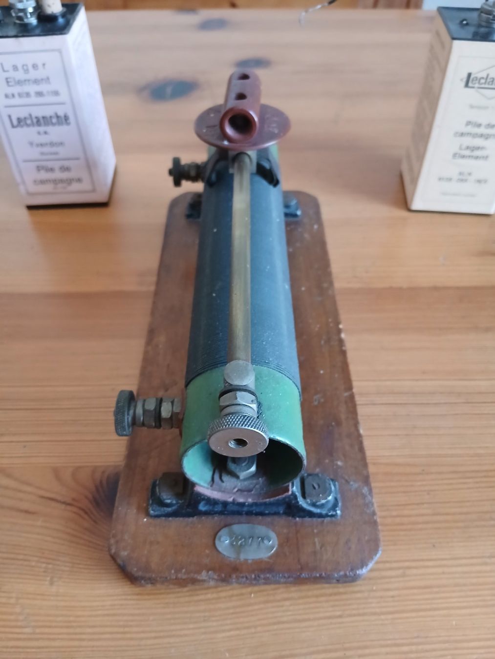 Misurare: Schiebewiderstand und 2 Leclanché Batterien alt – Usato da Oberentfelden venduto da Trinity1945 8