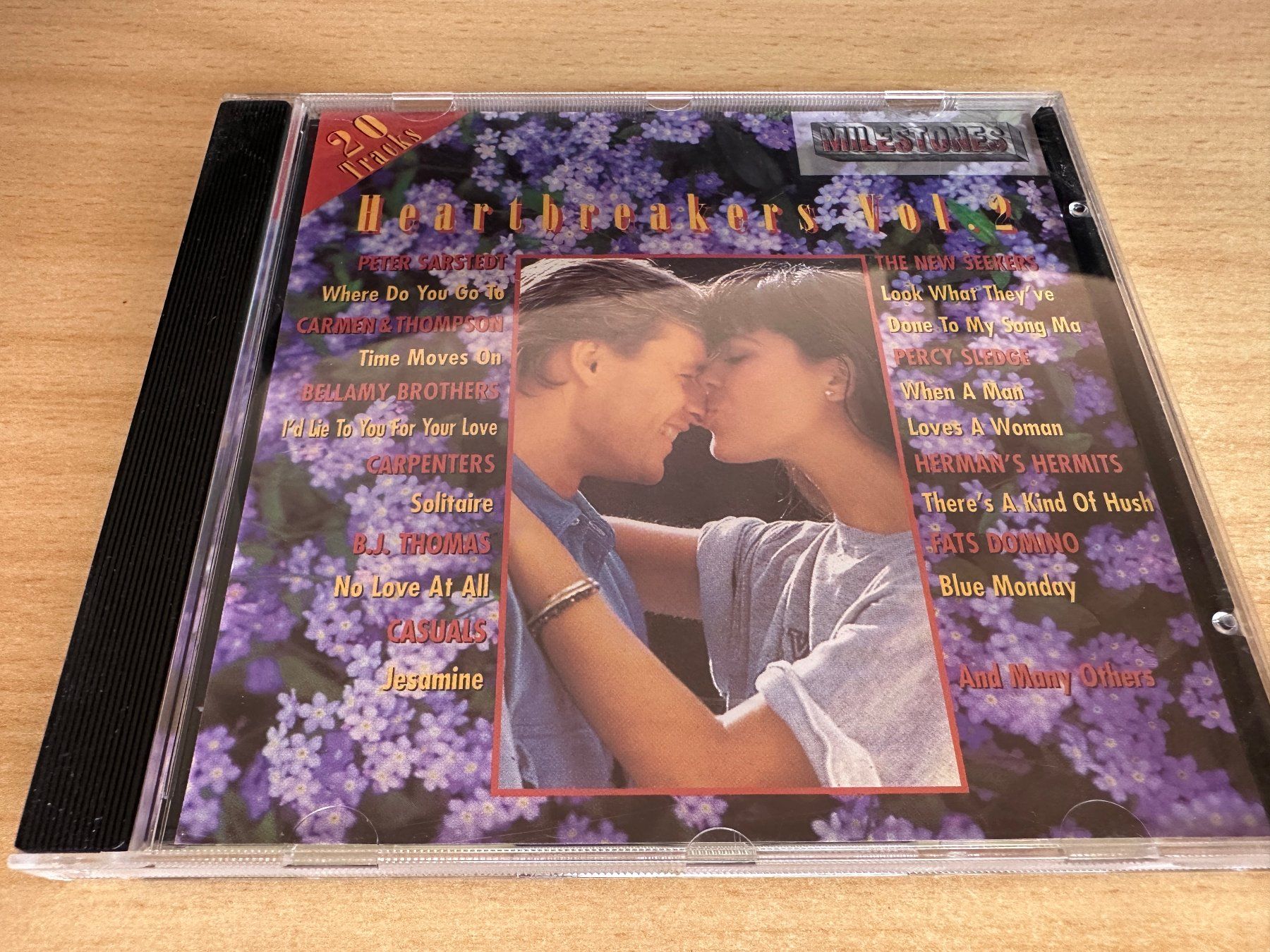 CD: Various – Heartbreakers Vol. 2 – Usato da Rikon im Tösstal venduto da Alpenmutz