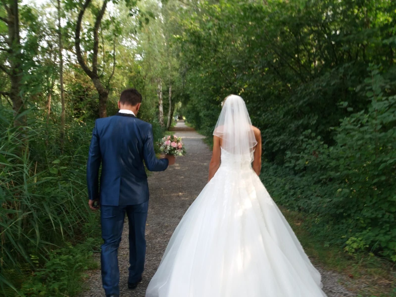 Vestiti: Hochzeitskleid / Brautkleid mit Spitze – Usato da Lütisburg venduto da Salmonella89 2