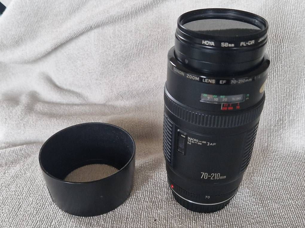 Canon Obiettivi: Canon Objektiv 70-210 mm mit Sonnenblende – Usato da Chez-le-Bart venduto da Jeronimohh