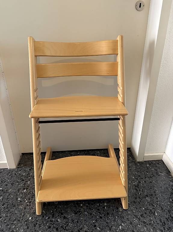 Seggioloni: Stokke Tripp Trapp – Usato da Zürich venduto da NmanoEdna