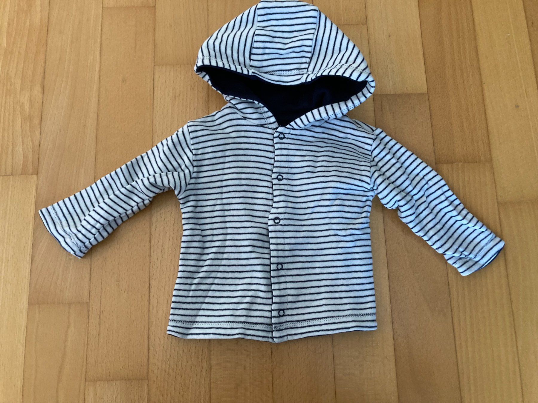 Lotti & Set di vestiti: 4-er Set "Staccato" – Usato da Muttenz venduto da Juvenile33 1