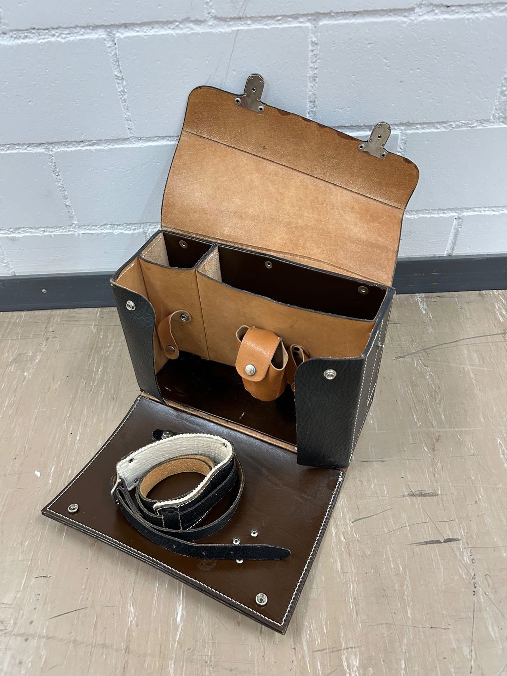 Valises de voyage: Koffer Konvolut gebraucht. Leder – D'occasion à Zürich par LuZ_8005 2
