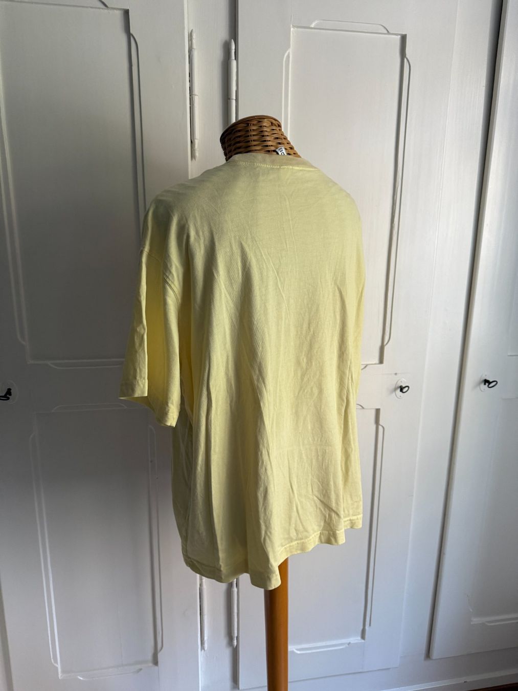 H&M T-shirts: T-Shirt hellgelb oversized L – D'occasion à Zürich par Diazaio 2