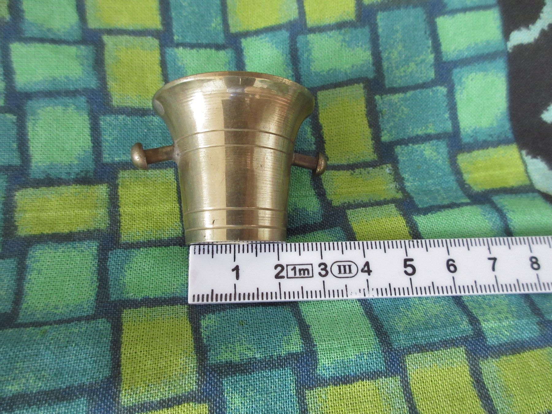 Maisons & Meubles de poupées: Puppenstuben Wein- oder Champagnerkühler, Mörser, 3.5 x 4 cm – D'occasion à Egg b. Zürich par Mogli93 5