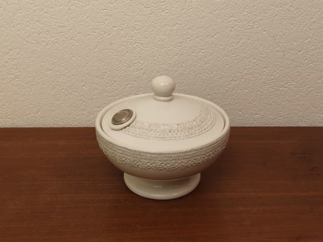 Barattoli: Antike Keramik Dose mit 925er Silber + Spitze Keramikdose – Usato da Zürich venduto da Vintagewiesel 1