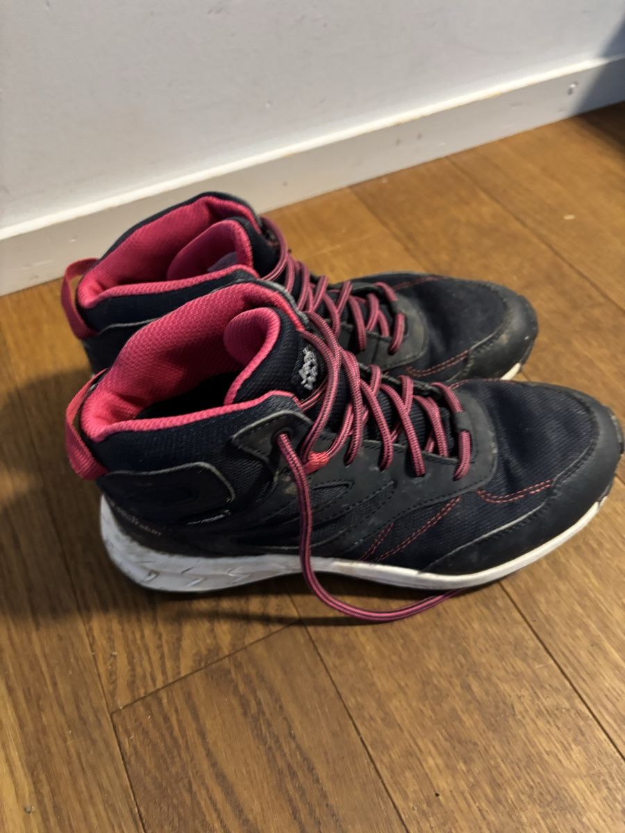 Jack Wolfskin Scarpe per ragazze: Jack Wolfskin Schuhe 34 – Usato da Buchrain venduto da Ham2383