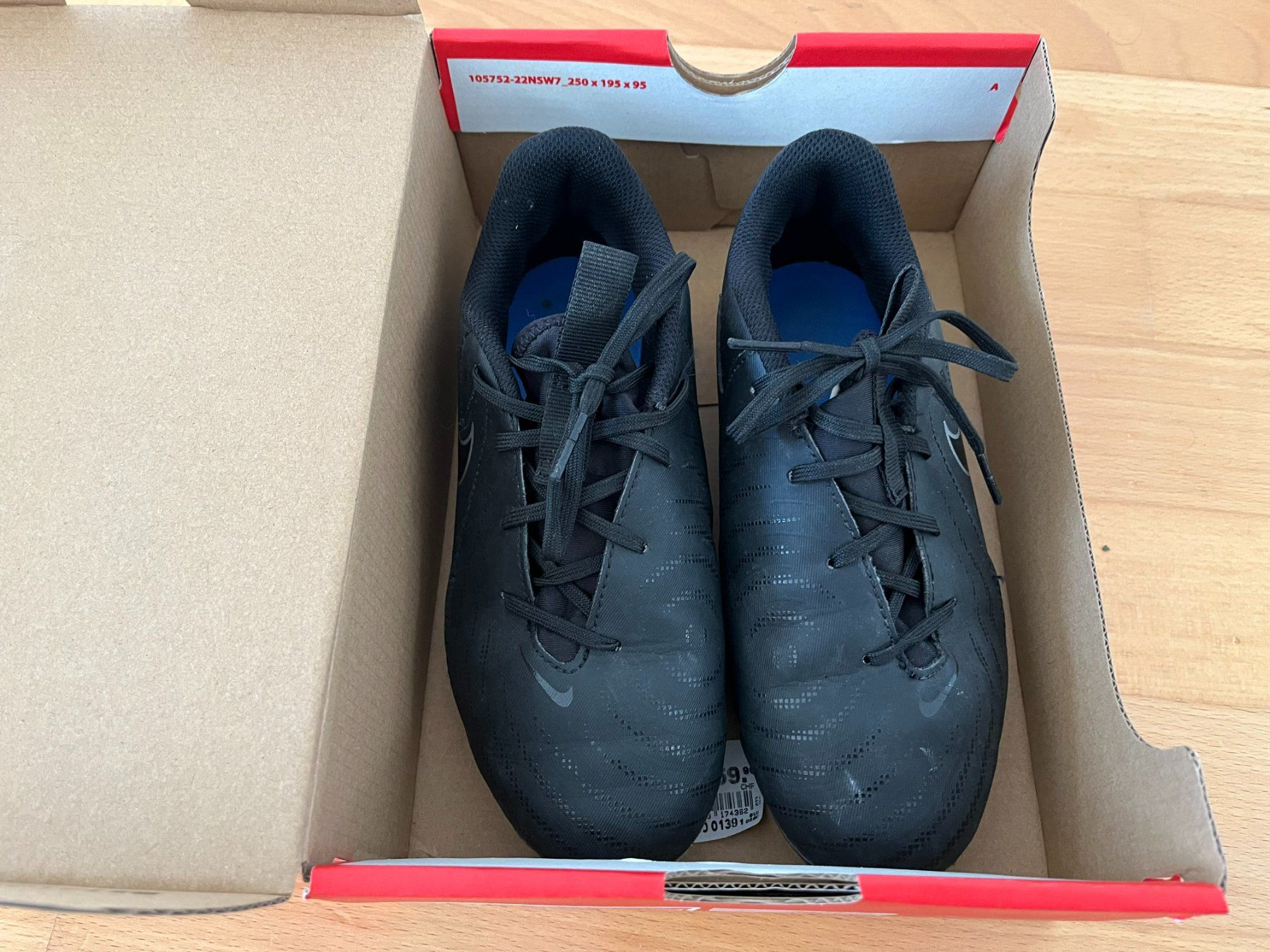 Nike Scarpe per ragazzi: Fussballschuhe mit Nocken von Nike – Usato da Muttenz venduto da Juvenile33 6