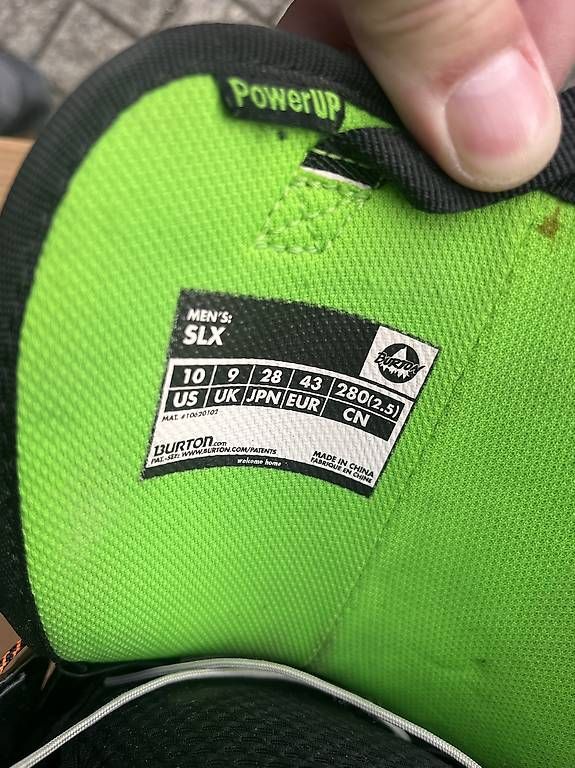 Scarpe da uomo: Snowboard Schuhe Unisex  – Usato da Baden venduto da lge_5ktr 1
