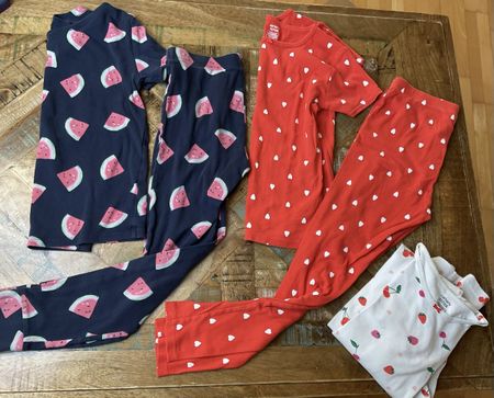 3 Übergangs Pyjama Gr. 12 (ca.140/146) Carter’s & Old Navy