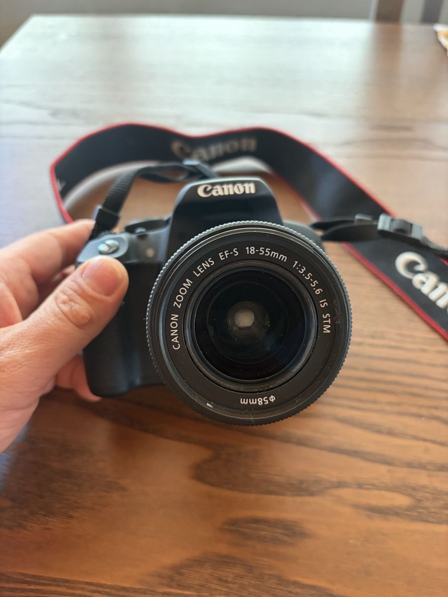 Canon Kamera: Canon EOS 700D – Gebraucht aus Rorbas von Flavia1988 1