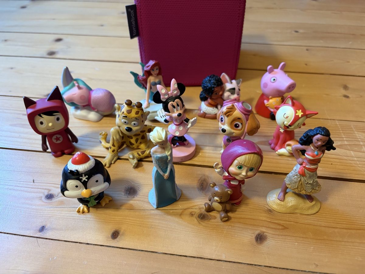 Audiolibri: Tonie Box Pink mit 13 Figuren – Usato da Rorbas venduto da Flavia1988 1