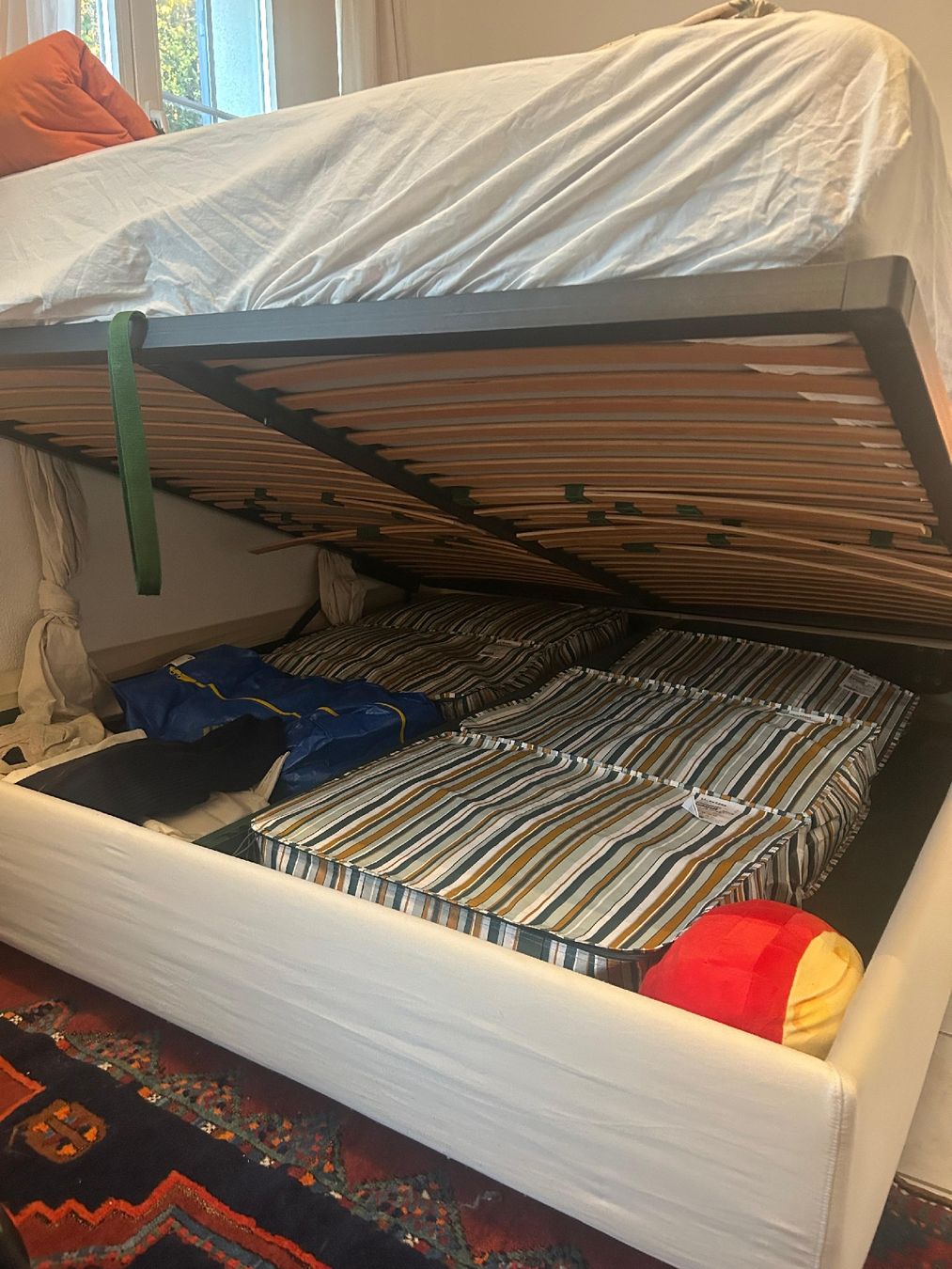 Letti: Bett 180cm mit Stauraum – Usato da Würenlingen venduto da cozy.grove 1