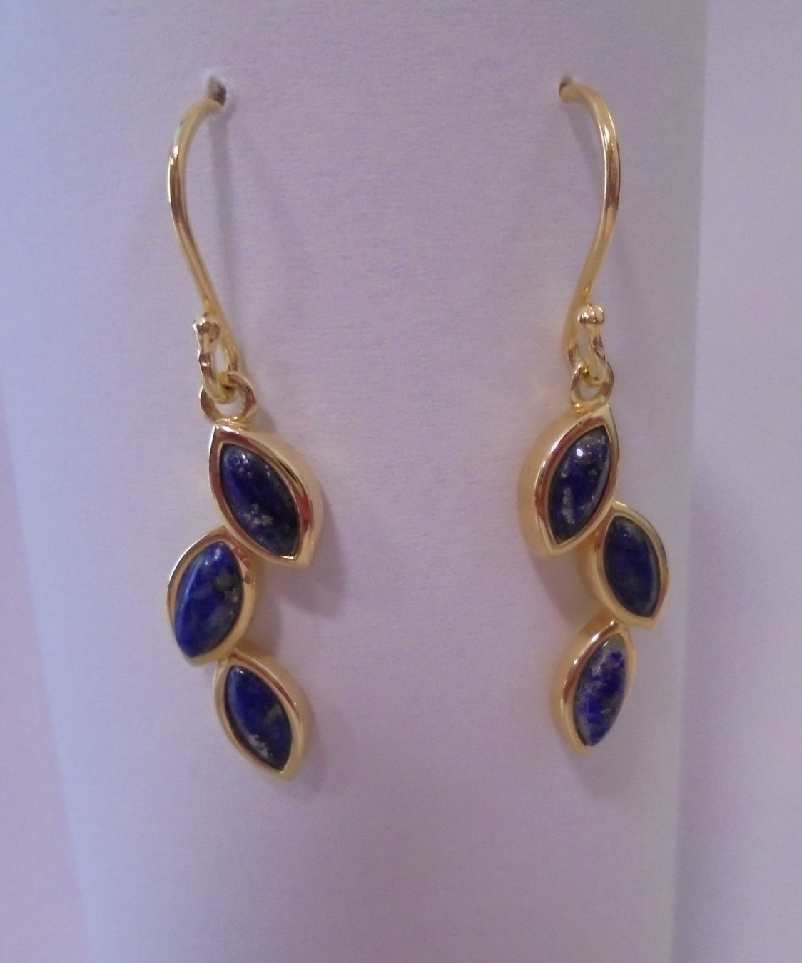 Orecchini pendenti & Orecchini a lobo: Echtschmuck: Lapislazuli Silberohrhänger, vergoldet – Nuovo (secondo la descrizione) da Zuchwil venduto da maumauchi 4