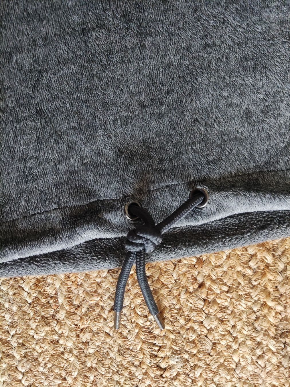 Pullover & Sweatshirts: Kuscheliger Pullover Grau – Gebraucht aus Neuchâtel von plazzzzma 2