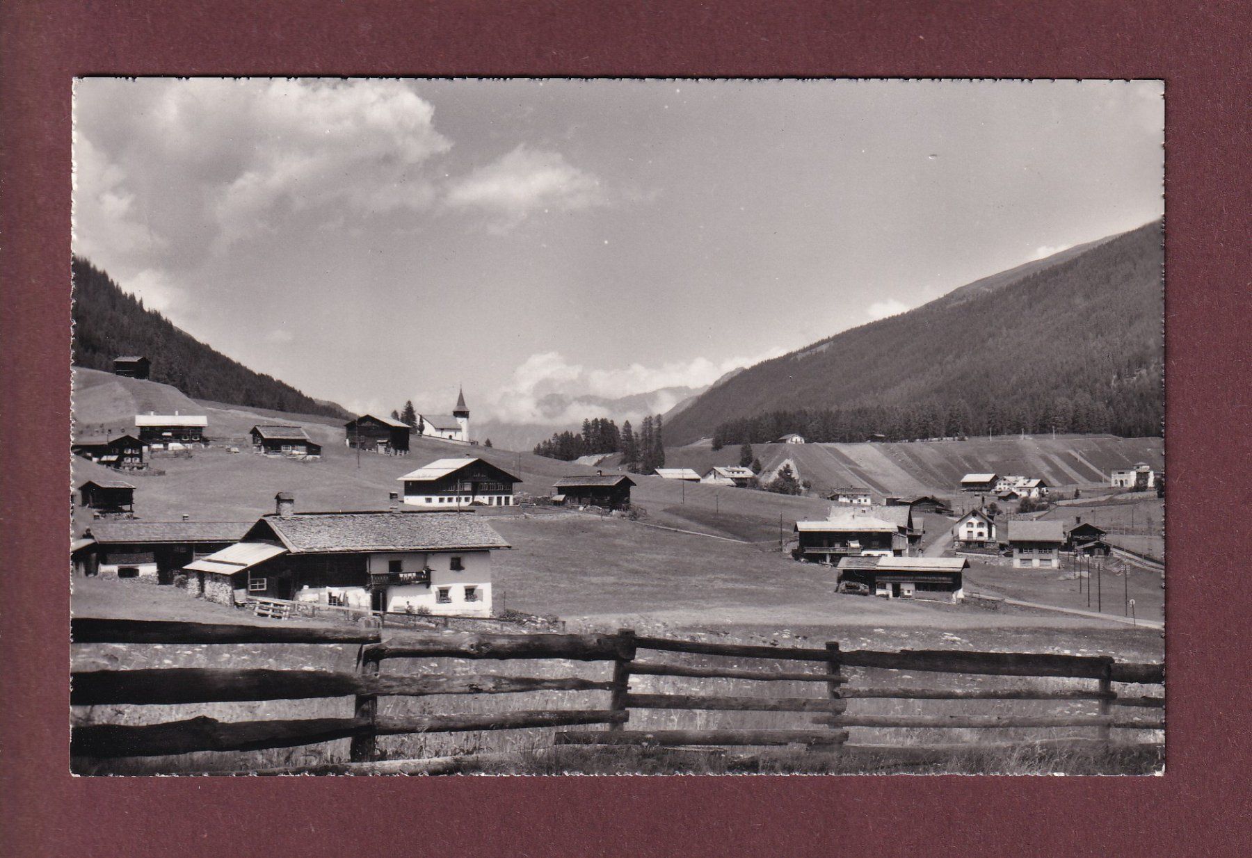 Cartoline postali: FRAUENKIRCH Bei Davos - 1952 – Usato da Pully venduto da nicecards
