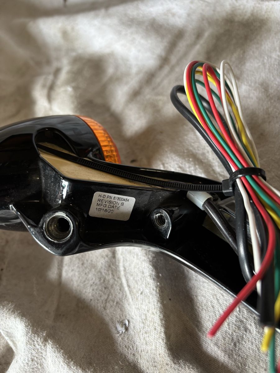 Harley-Davidson Tutti i ricambio per moto: Harley Davidson Blinker Rücklicht Bremslichtbalken – Usato da Schötz venduto da Harley35 3